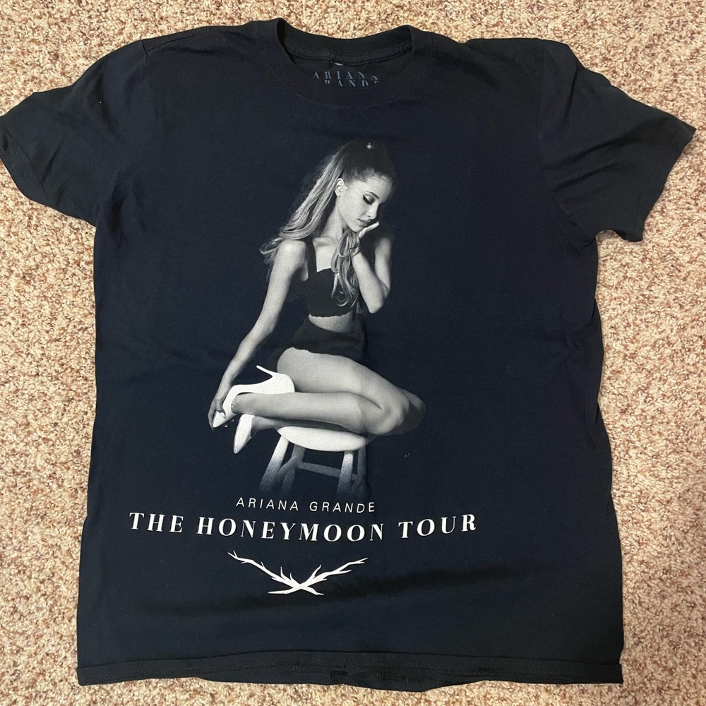 Ariana Grande The Honeymoon Tour T-Shirt